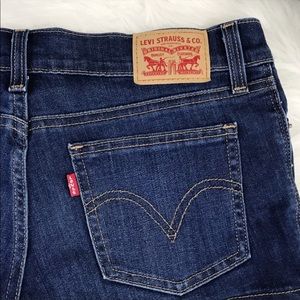 Levi’s | 2.5” 563 Coolmax Low Rise Shortie Shorts